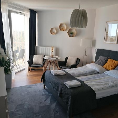 Pinea Apartament Z Widokiem Na Morze Z Basenem I Spa Przy Plazy Pobierowo Exterior foto